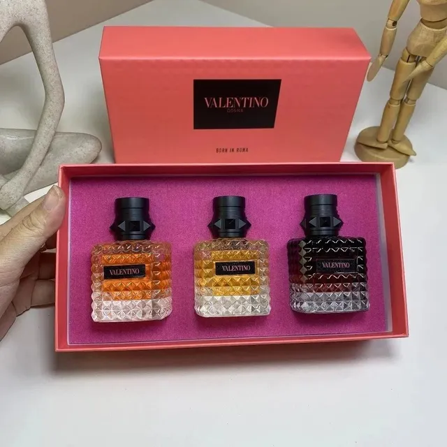 华伦天奴香水红盒-30ml*3带喷头