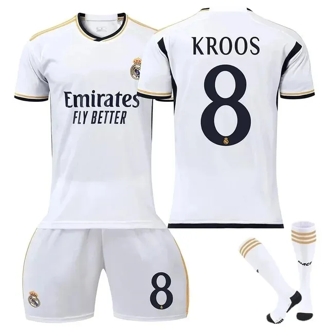 Real Madrid Home Kit Kroos #8