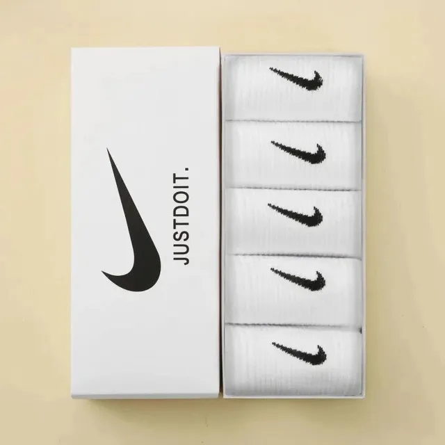Nike Socks Swoosh Logo