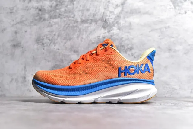 Hoka Clifton
