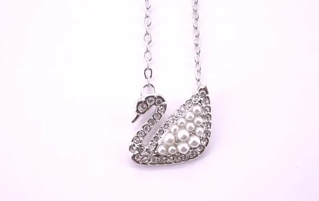 Swarovski Swan Pendant Crystal and Pearl