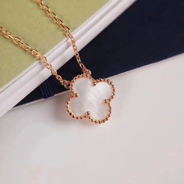 Van Cleef & Arpels Alhambra Pendant Mother-of-Pearl
