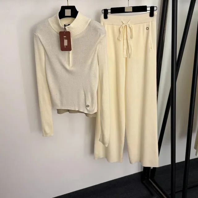 Knit Set Cream Ribbed