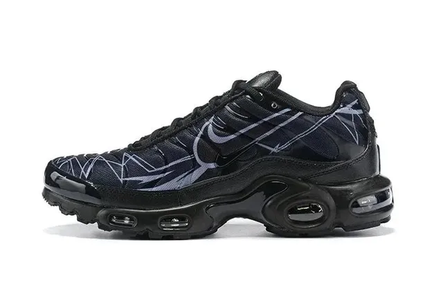 Nike Air Max Plus Black Grey Geometric