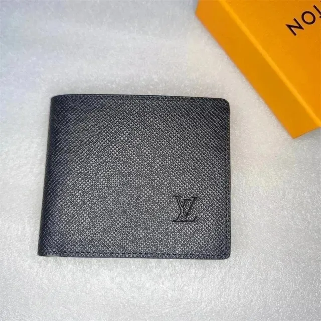 Louis Vuitton Bifold Wallet Empreinte Leather