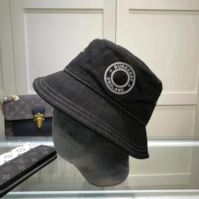 Burberry Bucket Hat Logo Embroidered