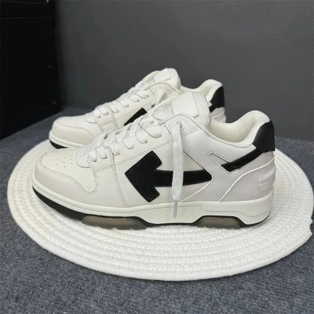 Off-White Chunky Runner Arrow Logo