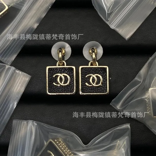 正确款式C25