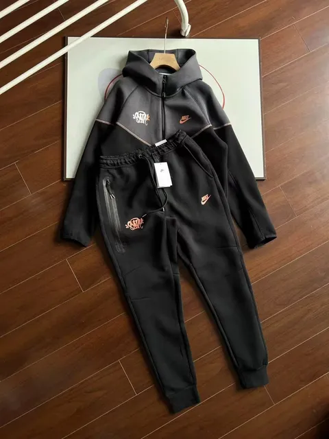 Nike Tech Fleece Hoodie and Joggers Off-White Collaboration