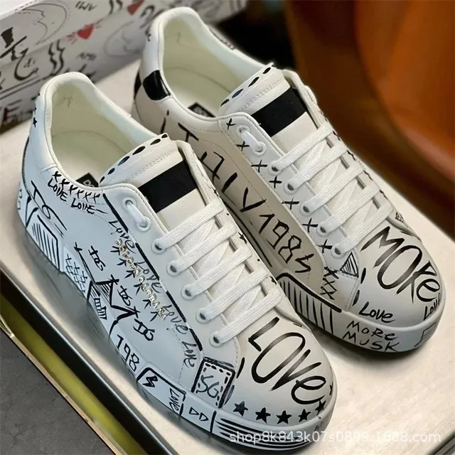 Dior B22 Graffiti Print