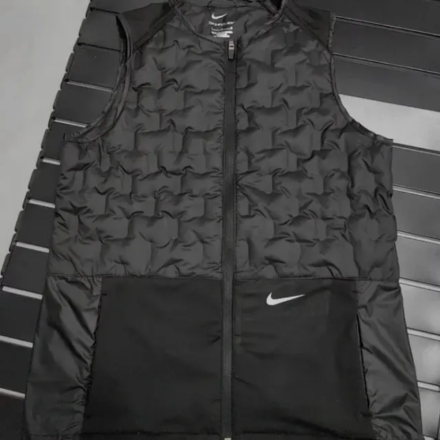 Nike Therma-FIT Aerolayer Vest Black