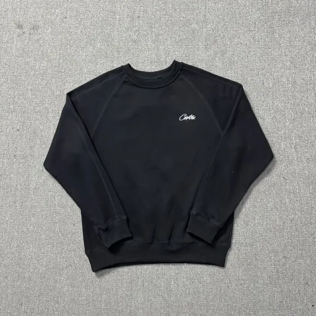 762 black crew neck