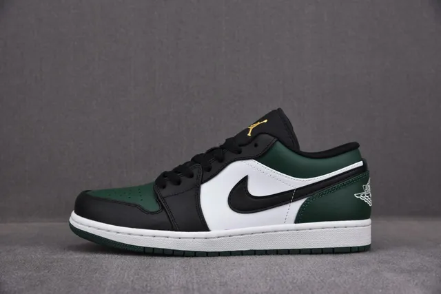 “Green Toe” 黑绿脚趾 553558-371