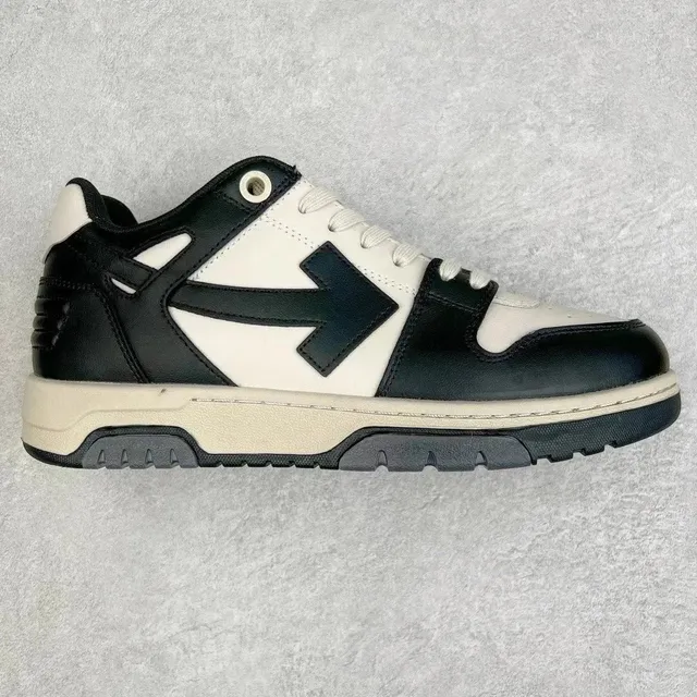 Off-White Arrow Sneaker Black and White