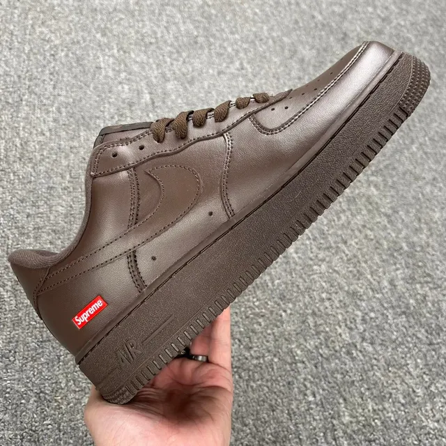 Supreme 空军咖啡色 CU9225-200