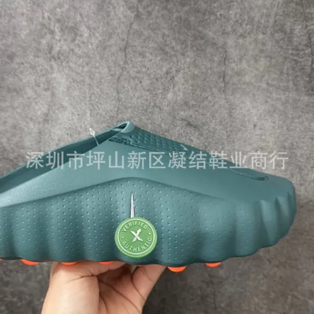 Yeezy Foam Runner Utility Green