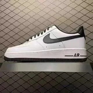 Nike Air Force 1 Low Triple White