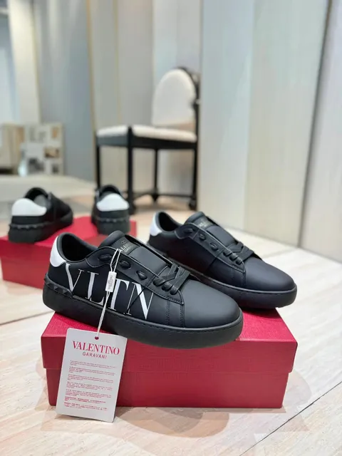 Valentino VLTN Sneaker Logo Print
