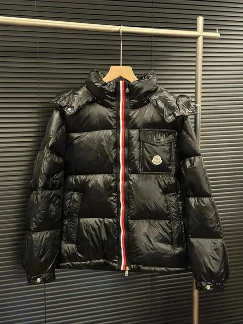 Moncler Puffer Jacket Classic Logo Stripe