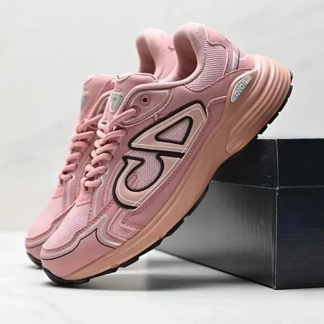 StyleTransit