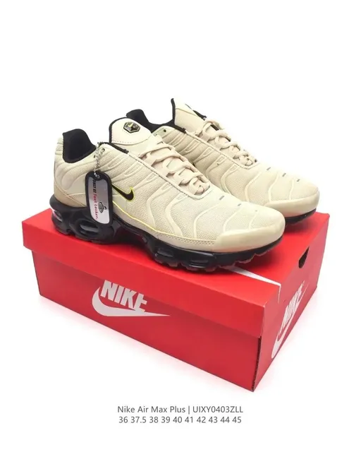 Nike Air Max Plus Light Bone