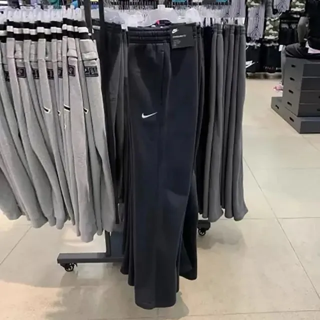 Nike Sportswear Joggers Swoosh Logo