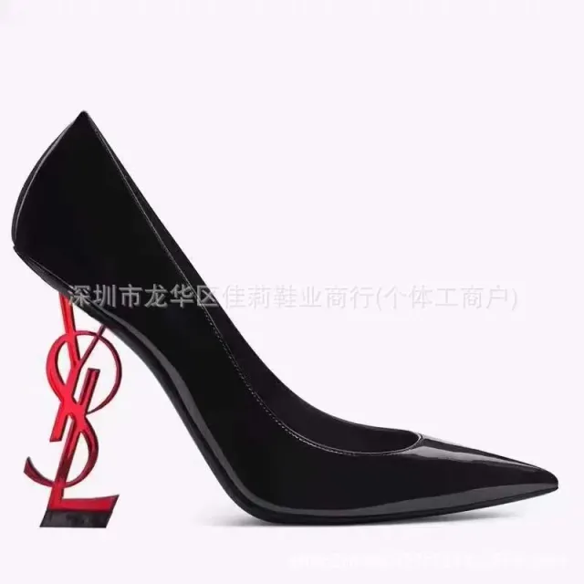 黑色漆皮红跟8cm
