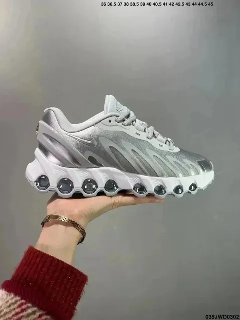 Nike Air Max TN Metallic Silver
