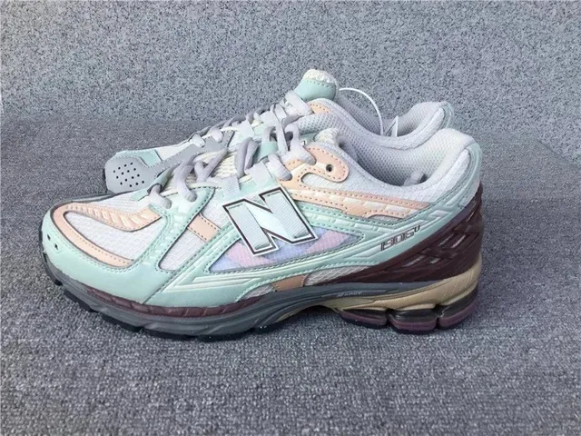 New Balance 9060 Pastel Mix