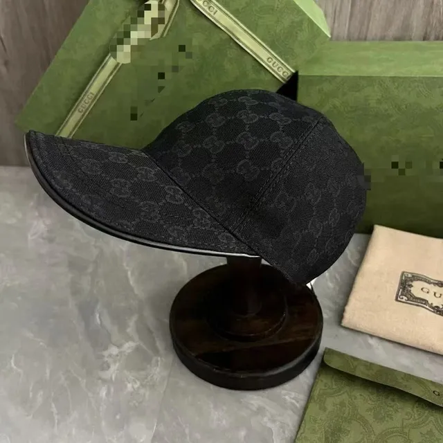 Gucci Baseball Cap GG Monogram