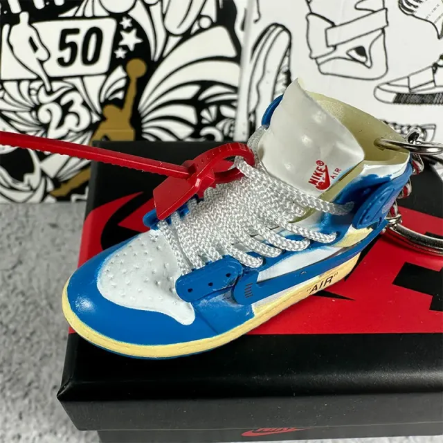 16.ow joint north carolina blue and white + box
