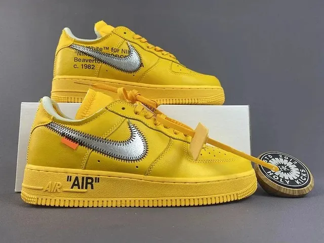 Off-White × Nike Air Force 1 Low