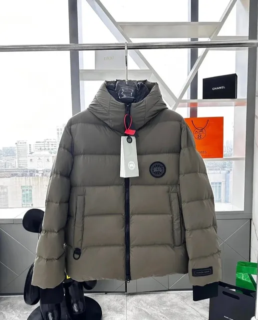 Canada Goose Puffer Jacket