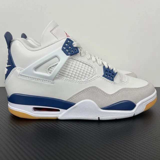 AJ4 SB联名白蓝 DR5415-100