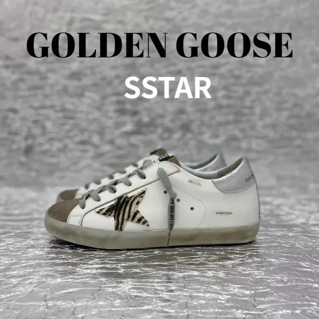 Golden Goose Superstar Distressed Star