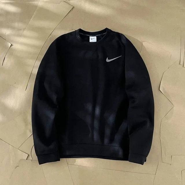 Nike Tech Fleece Crewneck Black with Metallic Swoosh