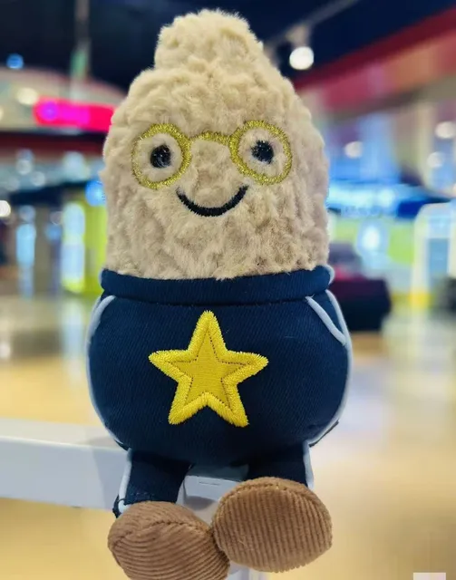 Star pants peanuts