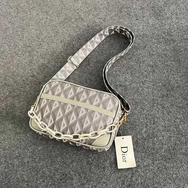Dior B22 Oblique Print