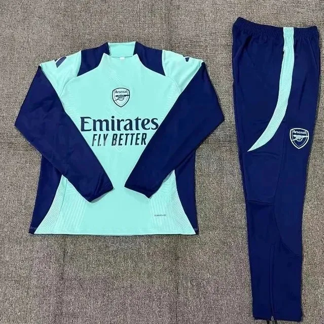 Arsenal × Adidas sets