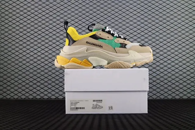 Balenciaga Triple S Grey Green