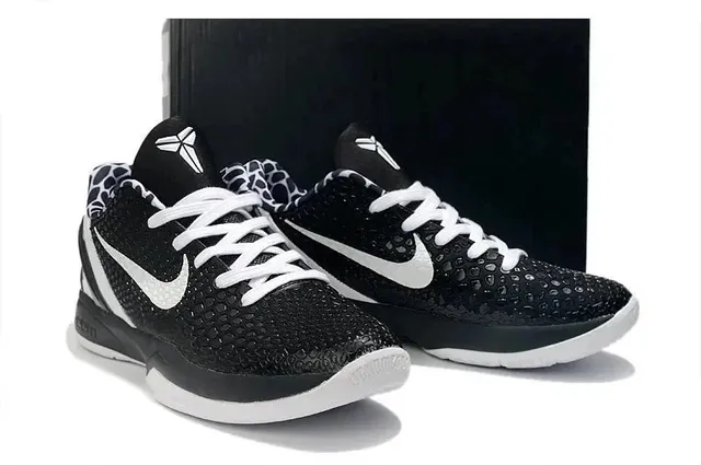 Kobe 8 Protro Black White