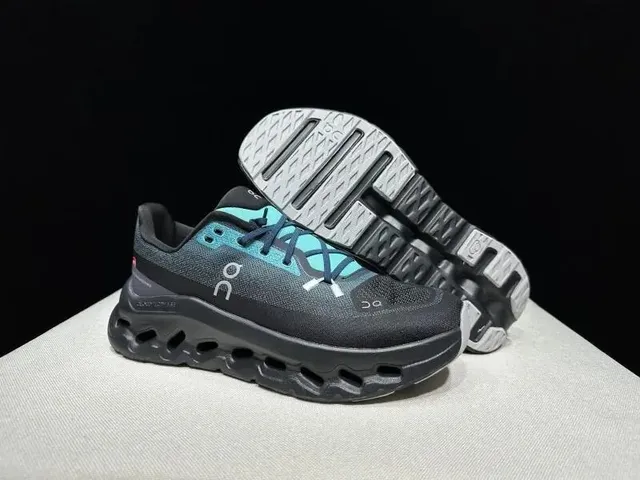 On Cloud X Black/Turquoise
