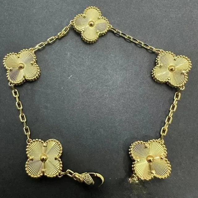 Van Cleef & Arpels Alhambra Bracelet Five Motifs