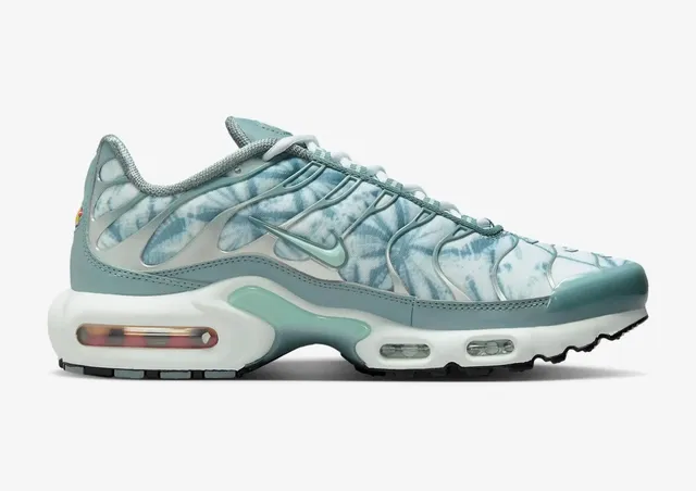 Nike Air Max Plus Tie-Dye