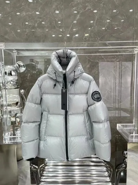 Canada Goose Puffer Jacket