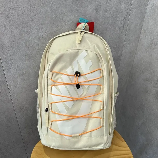 夕阳的刻痕