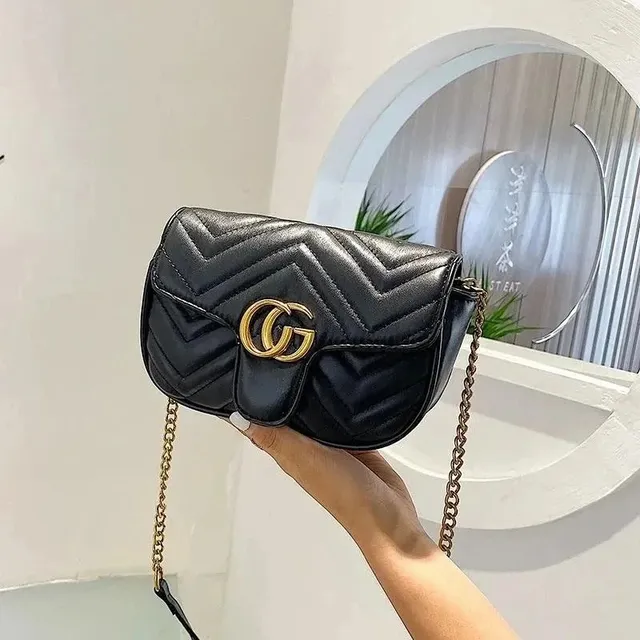 Gucci GG Marmont Mini Matelassé Quilted