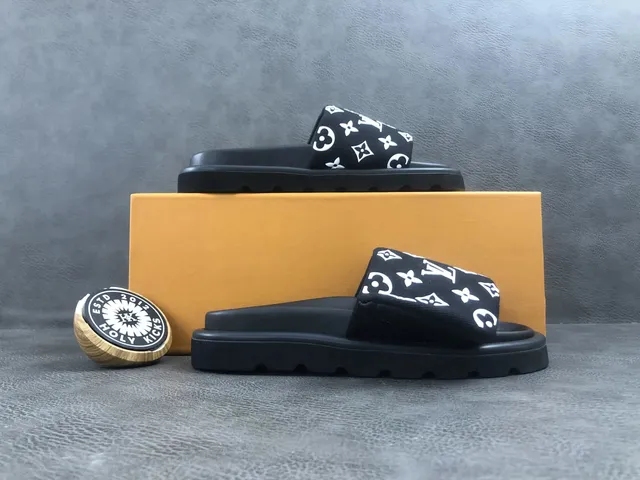 BLACK VELCRO