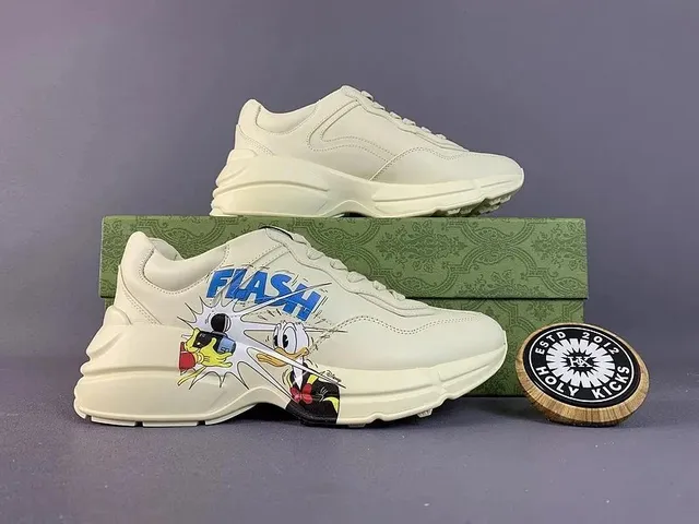 Gucci × Disney Rhyton Donald Duck Flash