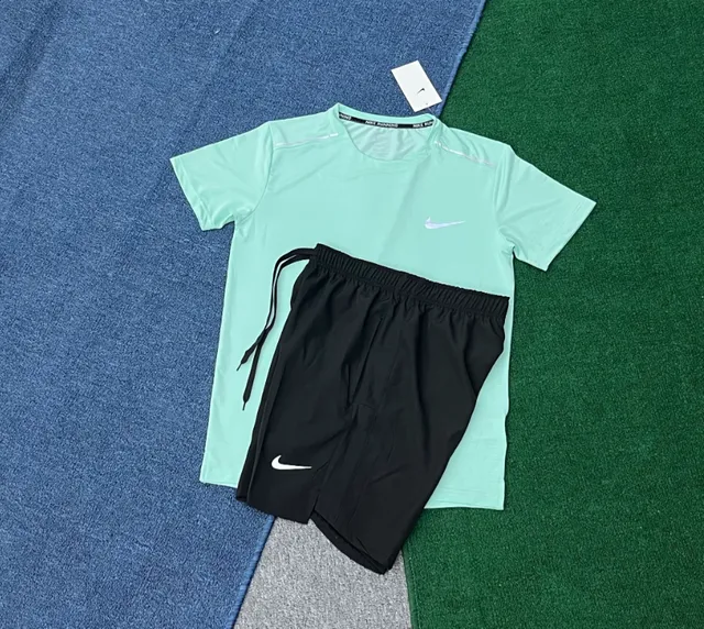 Nike Running Set Mint and Black